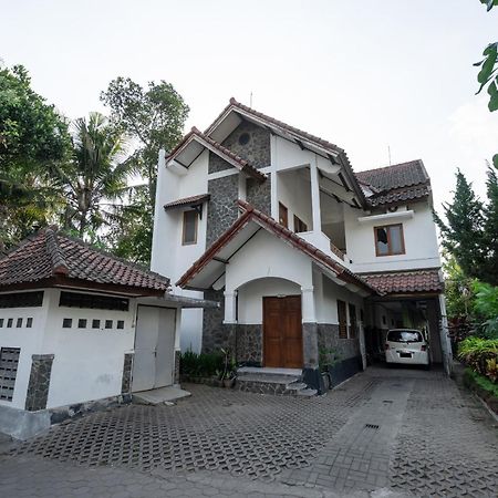 Super Oyo 1778 Omah Duwet Beran Kidul Exterior foto