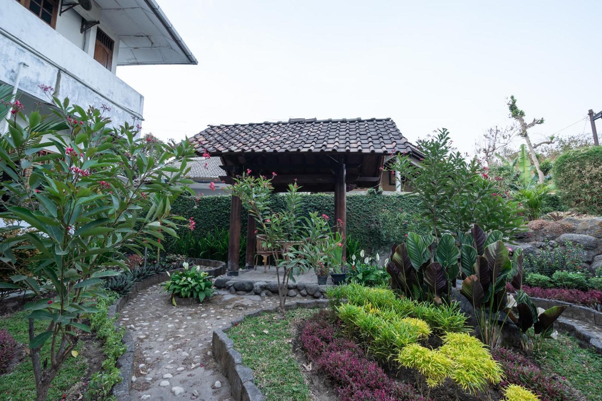 Super Oyo 1778 Omah Duwet Beran Kidul Exterior foto